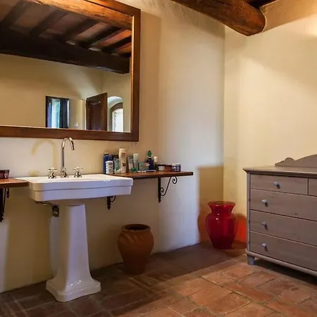Podere Gli Oppi Toscana Вилла *