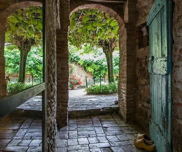 Podere Gli Oppi Toscana וילה